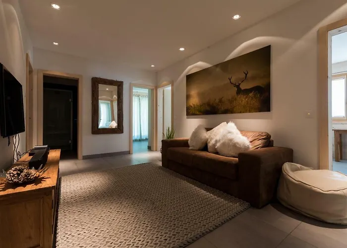 Domus Major Tatil Evi